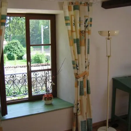 Séjour à la campagne Lorrain Avec Poêle, Jardin Et Terrasse, Proche Des Sites Historiques De Verdun - Fr-1-585-4