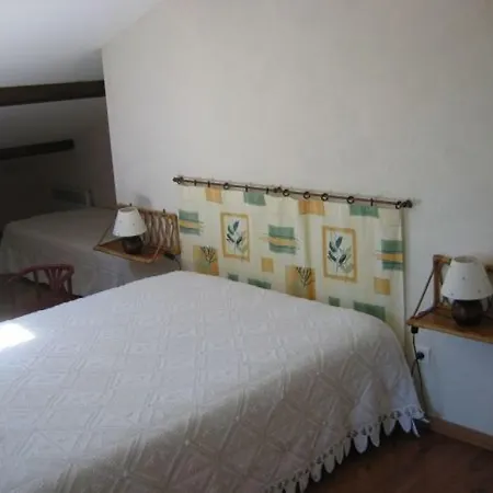 Сasa de vacaciones Lorrain Avec Poele, Jardin Et Terrasse, Proche Des Sites Historiques De Verdun - Fr-1-585-4 Beausite