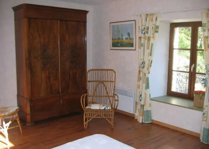 Lorrain Avec Poele, Jardin Et Terrasse, Proche Des Sites Historiques De Verdun - Fr-1-585-4 * Beausite